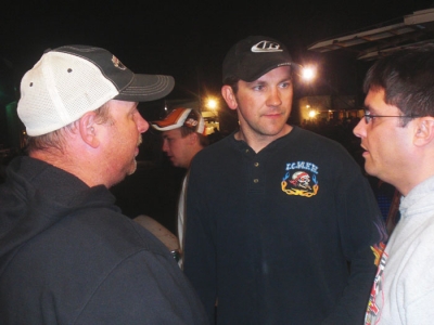 Brian Birkhofer (center) established a Dirt Late Model track record at Battleground. (ronskinnerphotos.com)