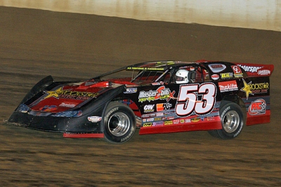 Ray Cook heads to a $12,000 victory in Summernationals action at Paducah. (kohlsracingphotos.com)