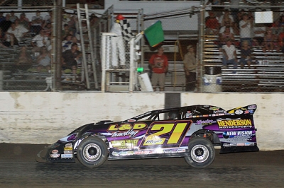 Billy Moyer scored a $10,000 victory at I-55 Raceway. (stlracingphotos.com)