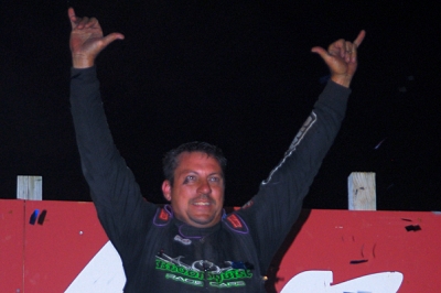 Chris Madden celebrates his $20,000 Tazewell victory. (mrmracing.net)