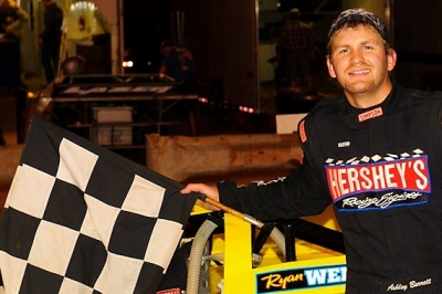 Ashley Barrett grabbed his first Super Late Model victory at Hagerstown. (wrtspeedwerx.com)