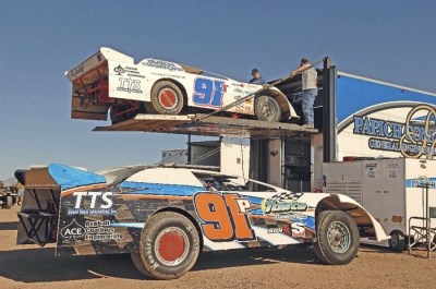 Tony Toste (91T) and Jason Papich (91P) are among California drivers expected in Tucson. (photofinishphotos.com)