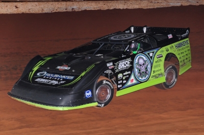 Scott Bloomquist led all the way in the Toyota Knoxville 50 in Tazewell, Tenn. (dt52photos.com)