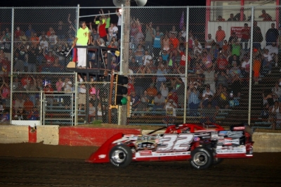 Bobby Pierce takes the checkers at Vermilion County. (Jeremey Rhoades)