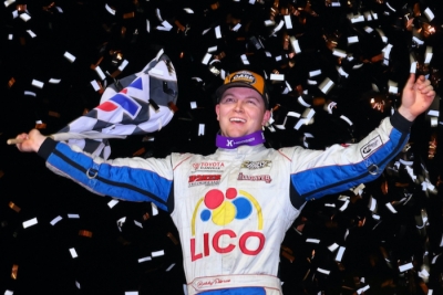  Bobby Pierce had a last-lap victory at Volusia. (joshjamesartwork.com)