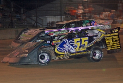 Jeep Van Wormer (55) jumps into the lead. (DirtonDirt.com)