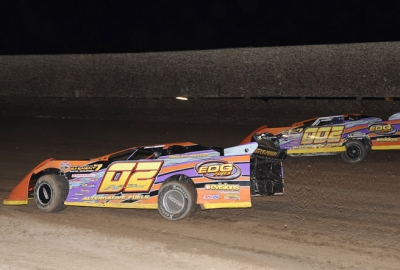 Jeremy Payne (02) raced to victory at Tucson over teammate R.C. Whitwell (002). (dennisbrownfield.com)