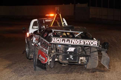 Ronny Lee Hollingsworth is towed off the track. (dennisbrownfield.com)
