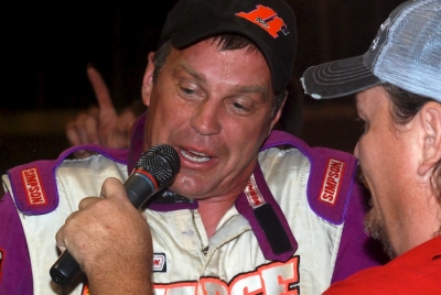 Jerry Rice talks about his $5,000 victory at Moler Raceway Park. (DirtonDirt.com)
