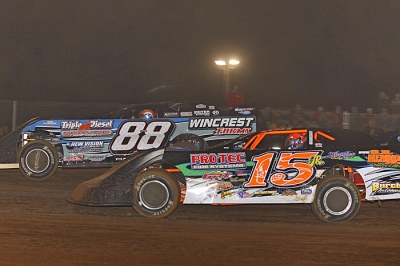 Wendell Wallace (88) earned $2,000 for his fifth Comp Cams victory. (Woody Hampton)