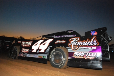 Chris Madden gets ready to hit the track in Lawndale, N.C. (Kyle Armstrong)