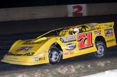 Don O'Neal heads for a $10,000 victory, his first-ever win in Michigan. (Jim DenHamer)