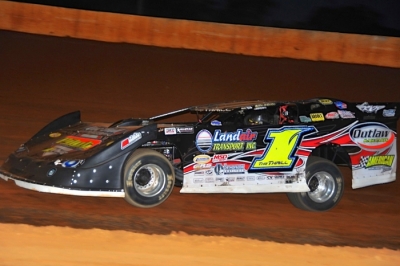 Vic Hill heads for his third victory in three starts at Smoky Mountain Speedway. (mrmracing.net)