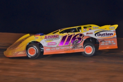 Randy Weaver heads for a $7,000 victory at East Alabama. (Eric Gano)