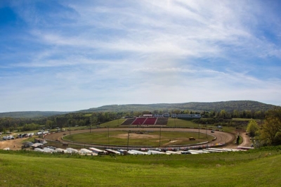 A look at Batesville Motor Speedway. (heathlawsonphotos.com)