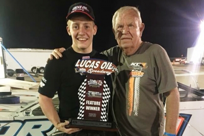 Kaeden Cornell (left) and car owner Rick Hoover. (Kenny Shaw)