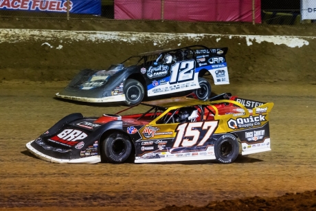 Mike Marlar (157) limps to the infield pits. (heathlawsonphotos.com)