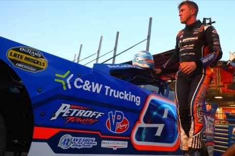 Nick Hoffman in the Volusia pits. (joshjamesartwork.com)