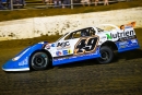 Jonathan Davenport on his way to a $75,000 Lucas Oil Late Model Dirt Series victory in Aug. 13&#039;s Sunoco North-South 100 at Florence Speedway in Union, Ky. (heathlawsonphotos.com)