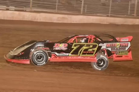 Michael Norris at Lernerville. (Howie Balis)