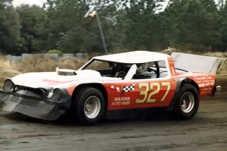 Don Hester's No. 327 race car. (Lee Gammell photo)