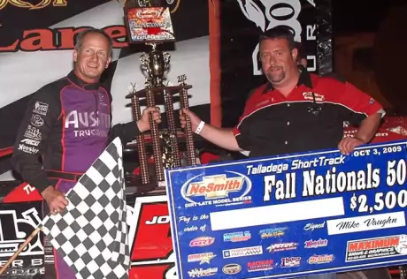 Ronnie Johnson pockets $2,500. (Talladega Short Track)