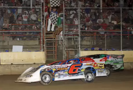 Michael Kloos hangs on at the checkers. (stlracingphotos.com)