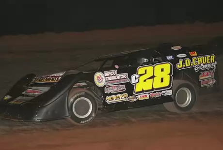 Kenny Merchant heads for victory. (scottscustomart.com)