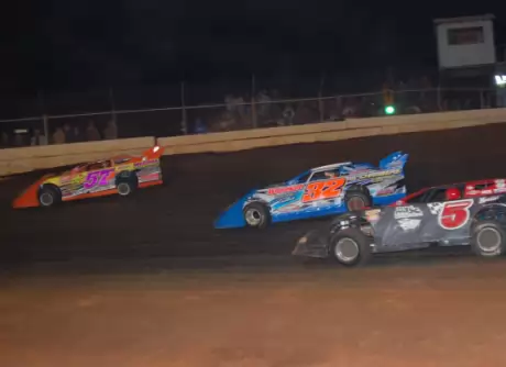 Bub McCool led every lap. (mikessportsimages.com)