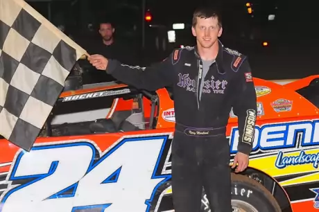 Kenny Moreland claimed his third straight victory. ( Travis Trussell)