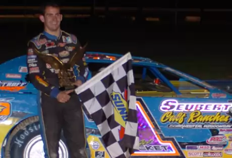 Josh Richards made it two in a row at Canandaigua. (Bill Moore Sr.)