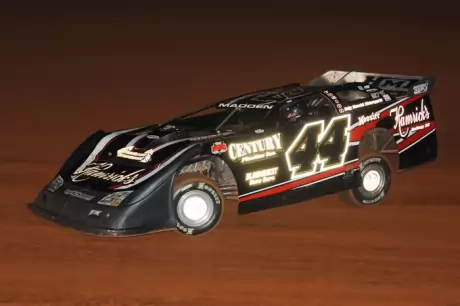 Madden races to victory. (dt52photos.com)